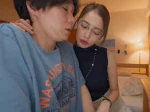 Nữ hoàng sex Việt Bé Ngọc thủ dâm nước lồn như nước lũ